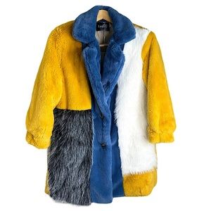 The boss pimp festival coat. Stunning! 💫⭐️ fits s/m, new with tag